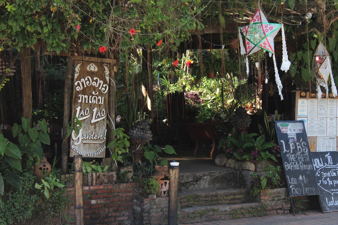 Y Not Laos Hostel Luang Prabang Exterior photo